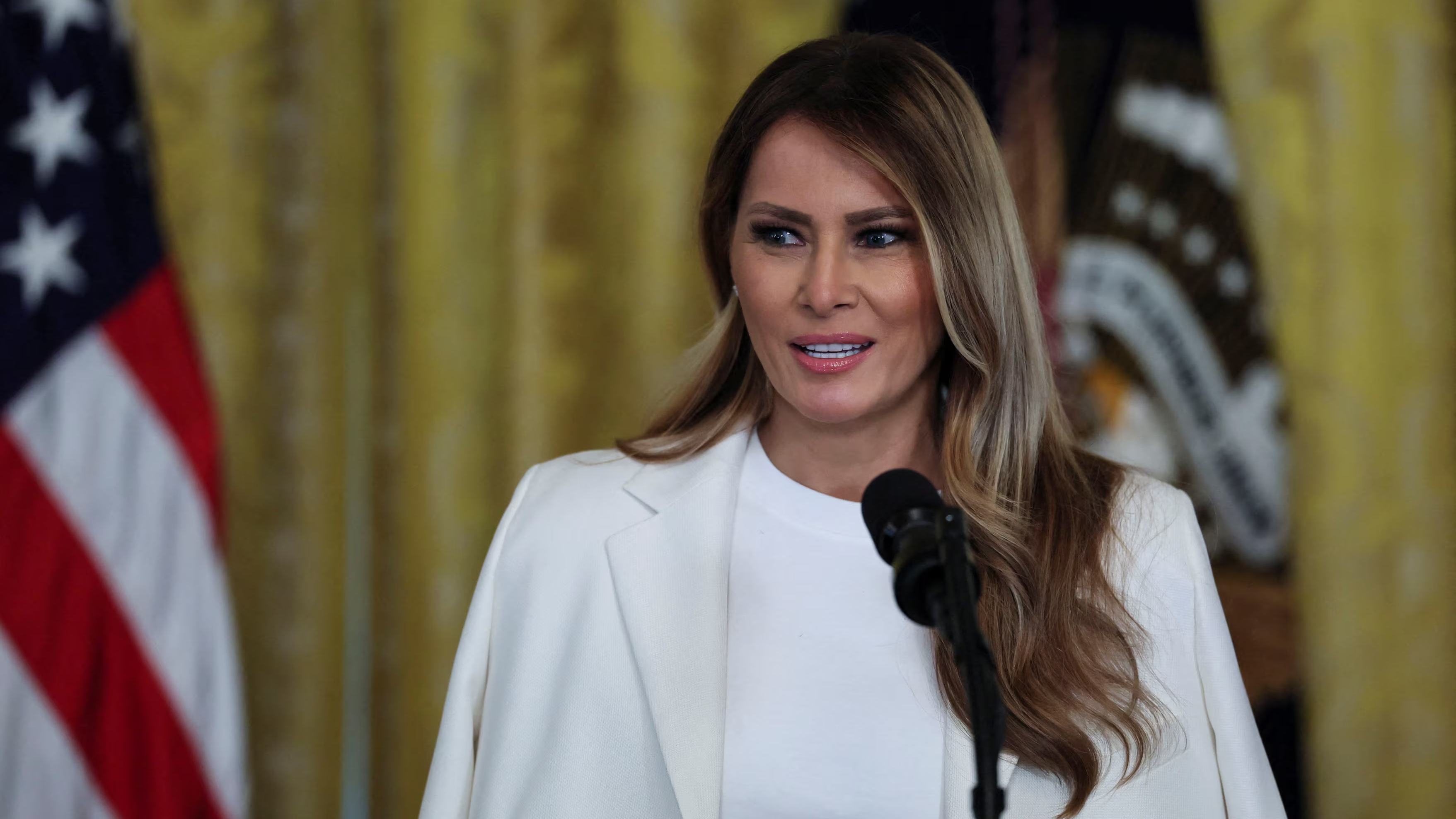 Melania in the driving seat