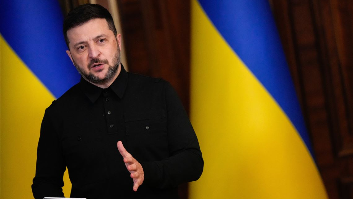 Zelenskyy to seek weapons