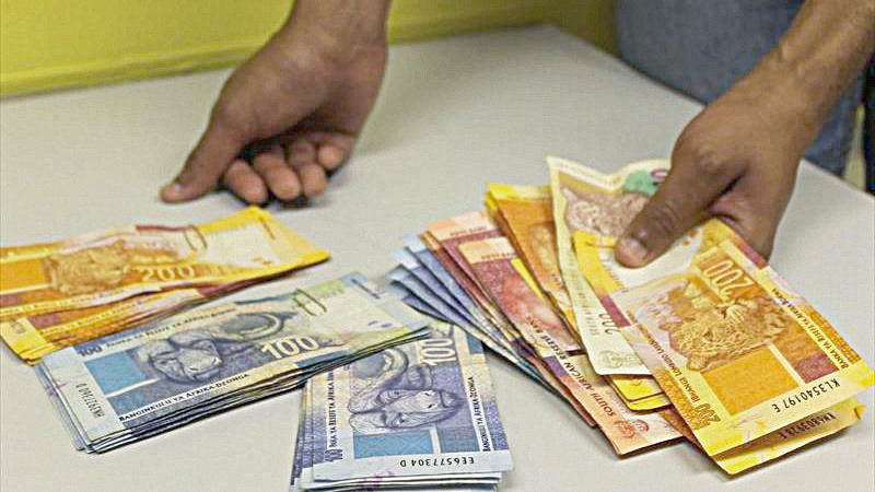 Over E40 000 stokvel savings vanish from lecturer’s house 
