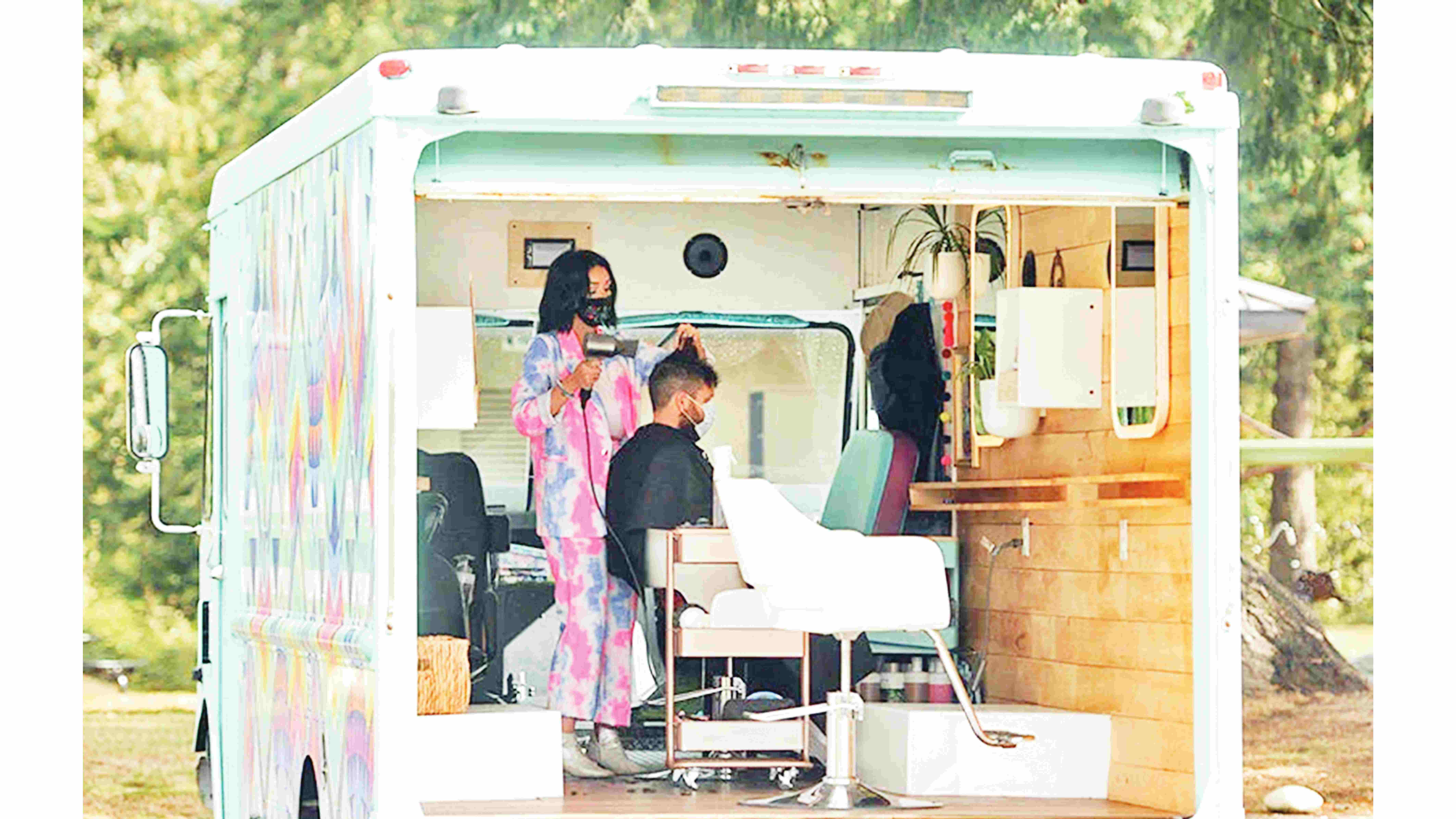 Think of how you can customise these mobile units into a salon. 